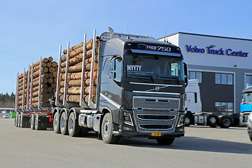 Image showing Volvo FH16750 WoodPro Timber Hauler