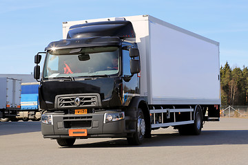 Image showing Renault Range D Truck on a Test Drive