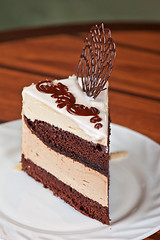 Image showing chocolate cake piece