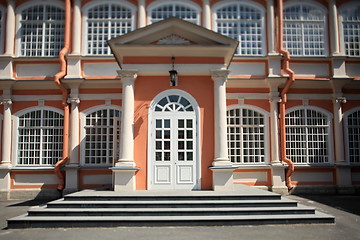 Image showing grand entrance to the palace