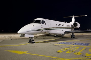 Image showing Plane at night