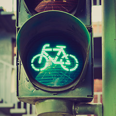 Image showing Retro look Green light