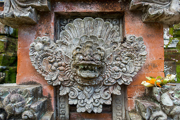 Image showing Ornate column in formal Balinese garden