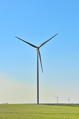 Image showing windmills for electric power production