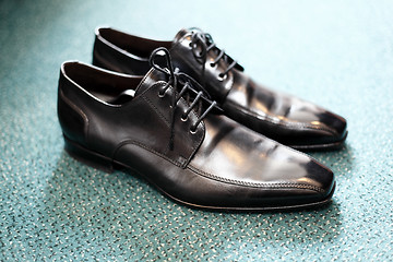 Image showing Black men shoes