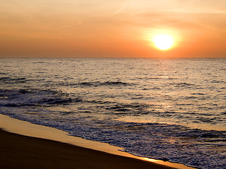 Image showing Sunrise at the beach