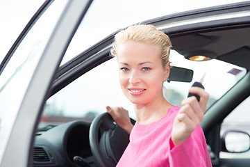 Image showing Woman driver showing car keys.