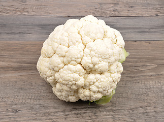 Image showing Cauliflower on wood