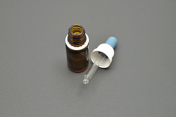Image showing Detailed but simple image of medical flask