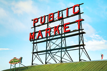 Image showing Famous Pike Place market sign in Seattle