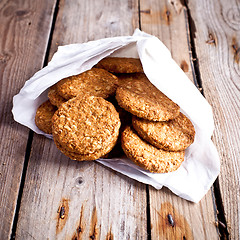 Image showing fresh crispy oat cookies