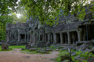 Image showing Sunrise over Ta Phrom