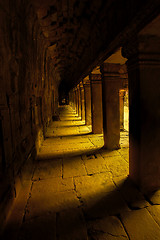 Image showing Sunrise over Ta Phrom