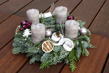 Image showing Christmas wreath with grey candles