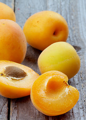 Image showing Apricots