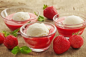 Image showing Strawberry dessert with Ice cream