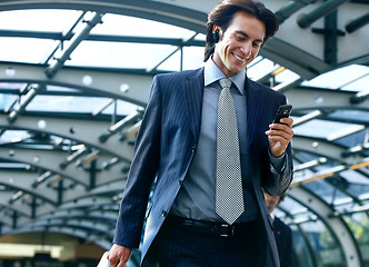 Image showing talking on mobile phone in subway
