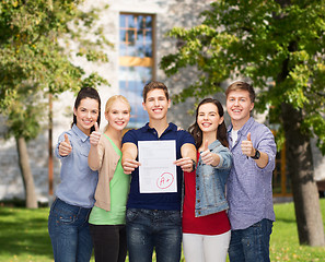 Image showing group of students showing test and thumbs up