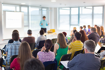 Image showing Speaker at Business convention and Presentation.