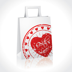 Image showing Gift bag with huge heart