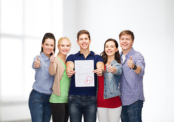 Image showing group of students showing test and thumbs up