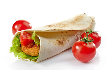 Image showing Wrap with fried chicken and vegetables