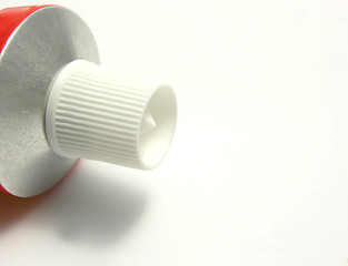 Image showing A lying tube with a white sealing