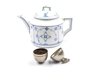 Image showing Teapot and tea ball