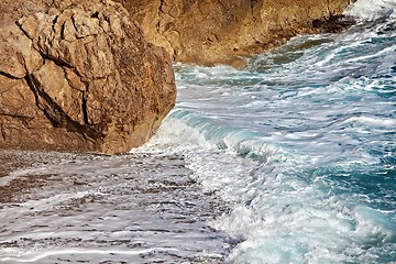 Image showing Waves ashore