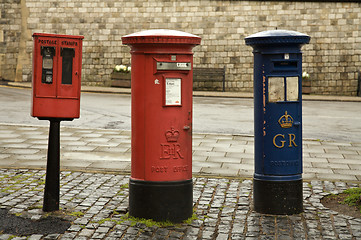 Image showing London Post box