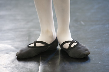 Image showing feet in ballet slippers