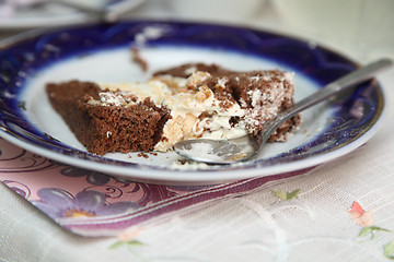 Image showing cake leftovers