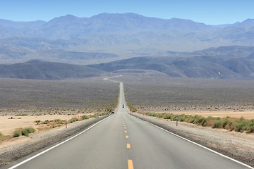 Image showing Death Valley road