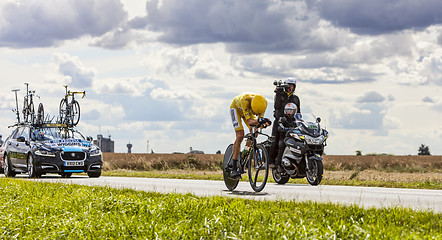 Image showing Yellow Jersey- Bradley Wiggins