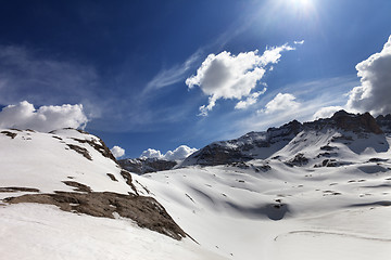 Image showing Snow plateau at nice day