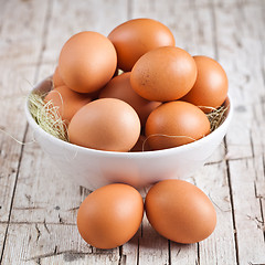 Image showing fresh eggs in a bowl 