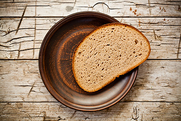 Image showing rye bread in a plate 