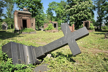 Image showing  felled grave cross