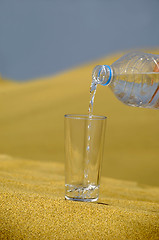 Image showing Fresh water and desert