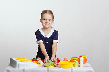 Image showing Girl cooked main dish