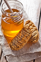 Image showing crackers and honey 