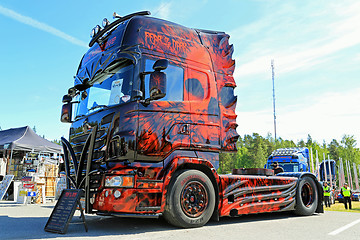 Image showing The Fear Of The Dark Heavy Truck Show Winner