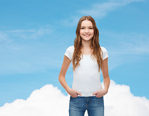 Image showing smiling teenager in blank white t-shirt