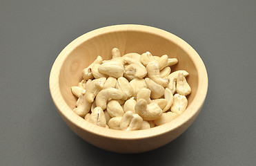 Image showing Detailed and colorful image of cashew nut