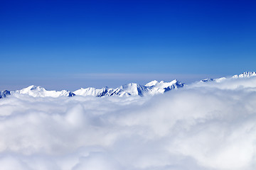 Image showing Cloudy mountains at nice winter day