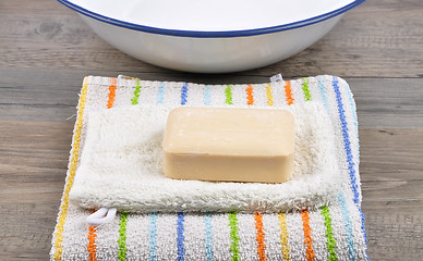 Image showing Washing utensils