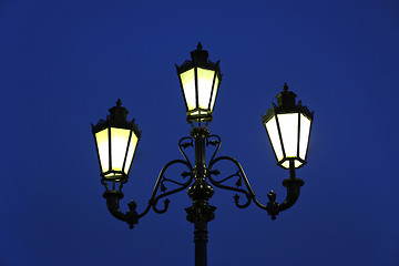 Image showing Vintage street light