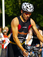 Image showing tri-athlete