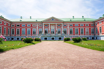 Image showing Pink Palace in the summer (Kuskovo Estate near Moscow)