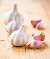 Image showing Healthy Organic Garlic Vegetables Whole And Cloves On The Wooden
